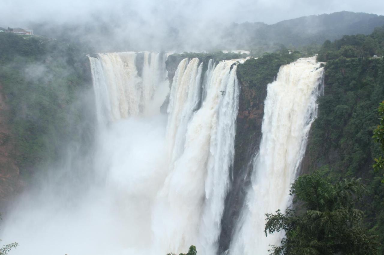 Kstdc Hotel Mayura Gerusoppa, Jogfalls Mavingundi Exterior photo